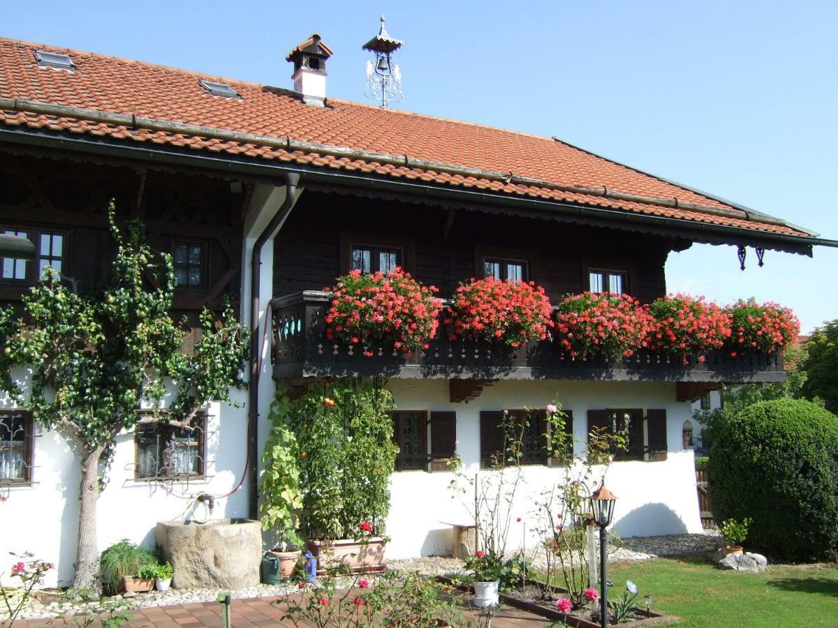 Gaestehaus Banik Seeon-Seebruck Exterior foto